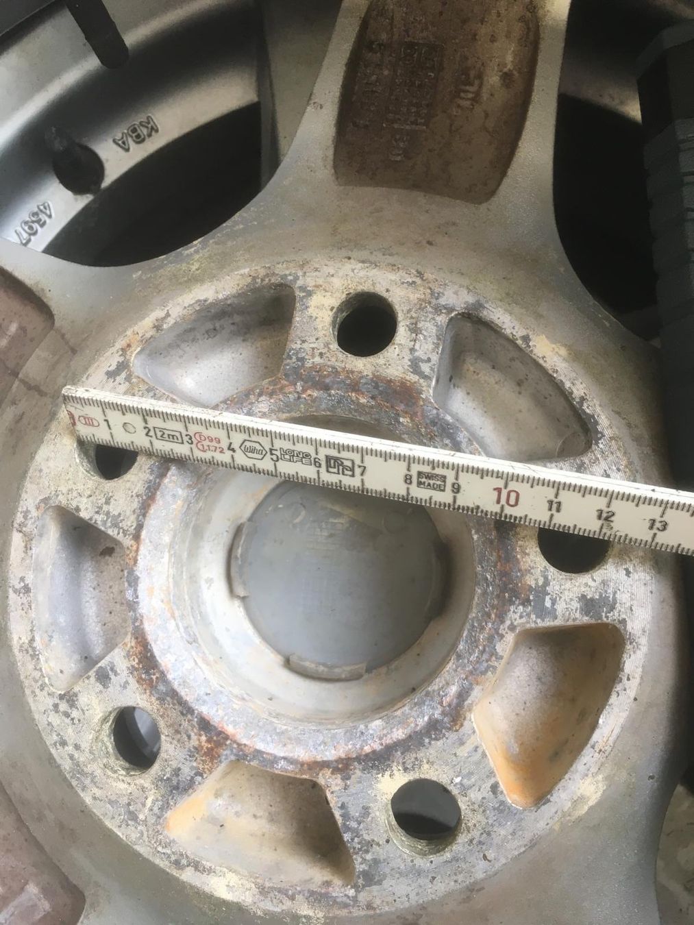 Pneus & Roues: Alufelgen mit Winterpneu's 4 Stk. – D'occasion à Frauenfeld par stern081 3