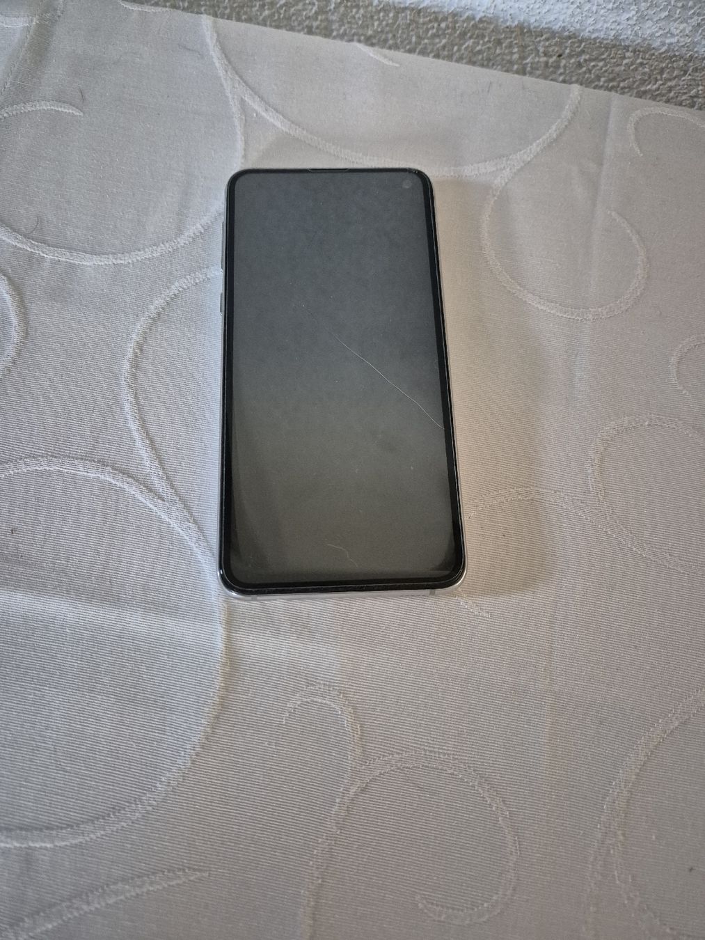 Samsung Telefoni cellulari / Smartphones: Samsung Galaxy S10  – Difettoso da Hörhausen venduto da Nuage81