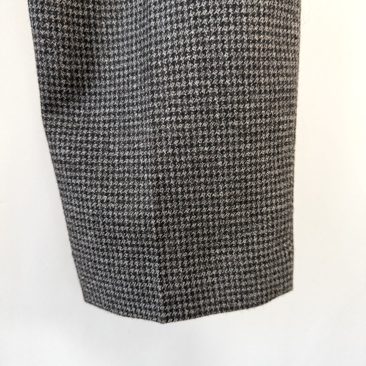Pantaloni: PAS DE CALAIS New Wool Trousers – Nuovo (secondo la descrizione) da Emmen venduto da Colette-Juliette 4