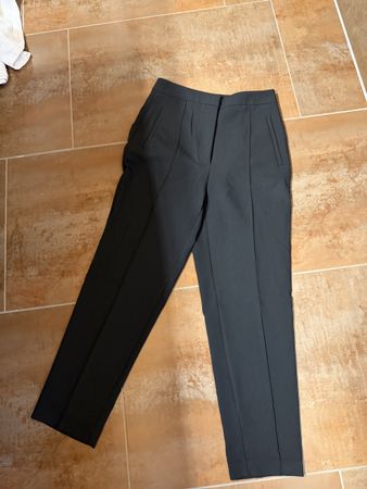 Damen Hose dunkelgrau Grösse 36 neuwertig