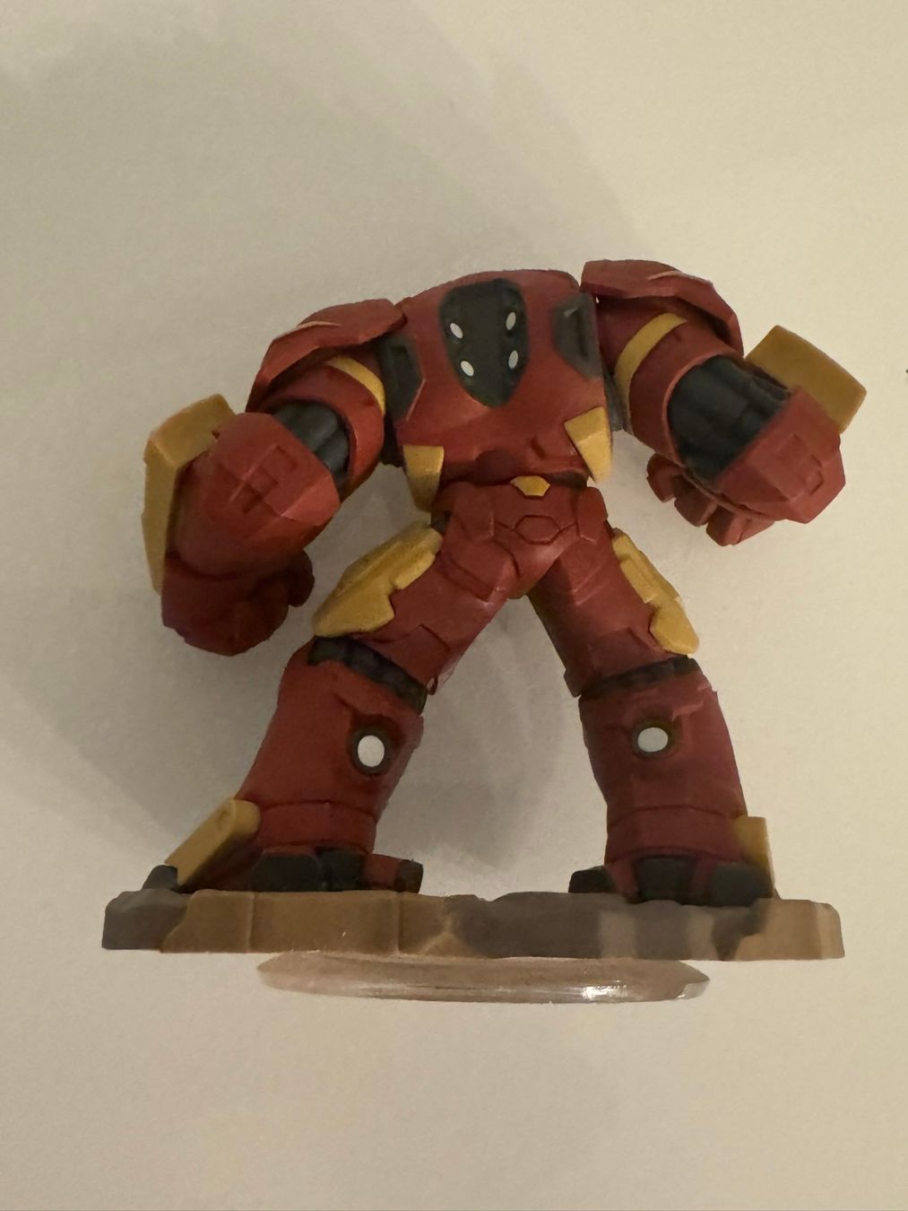Marvel Statuette: Disney Infinity 3.0 Figur Hulkbuster - Marvel Avengers – Usato da Uhwiesen venduto da mic_kd6g 2