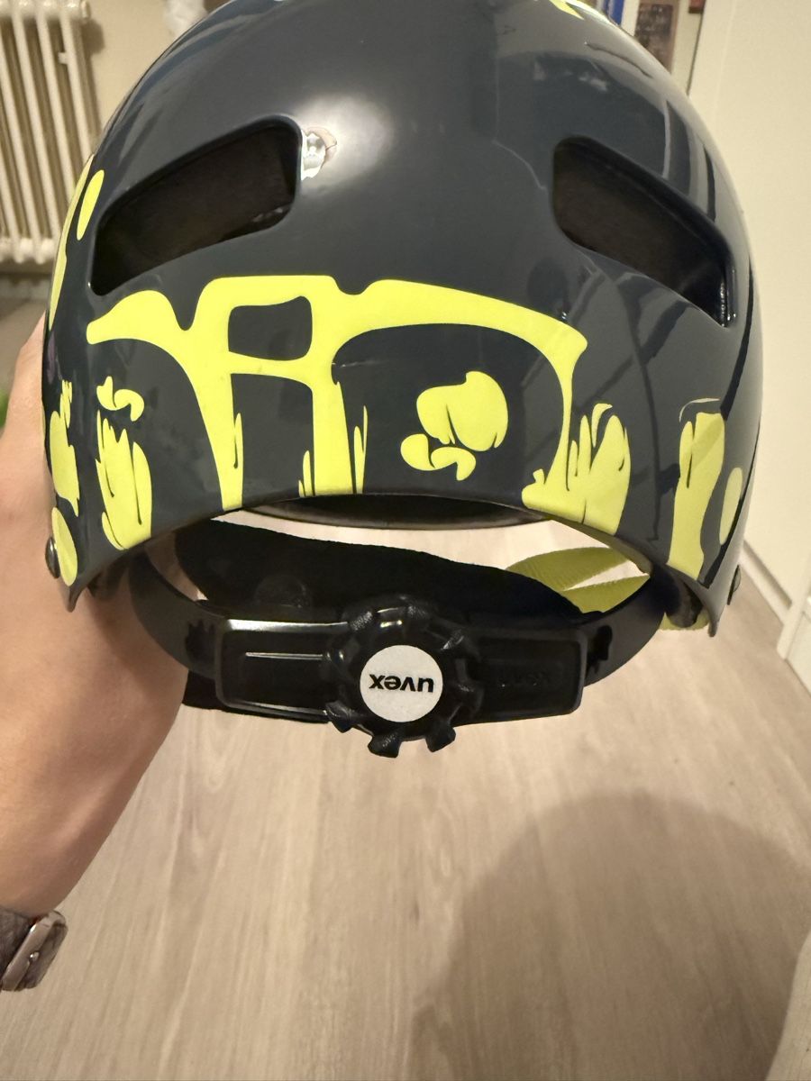 Casques: Uvex Skate/Velohelm – Neuf (Voir description) à Cham par judde_blue 1
