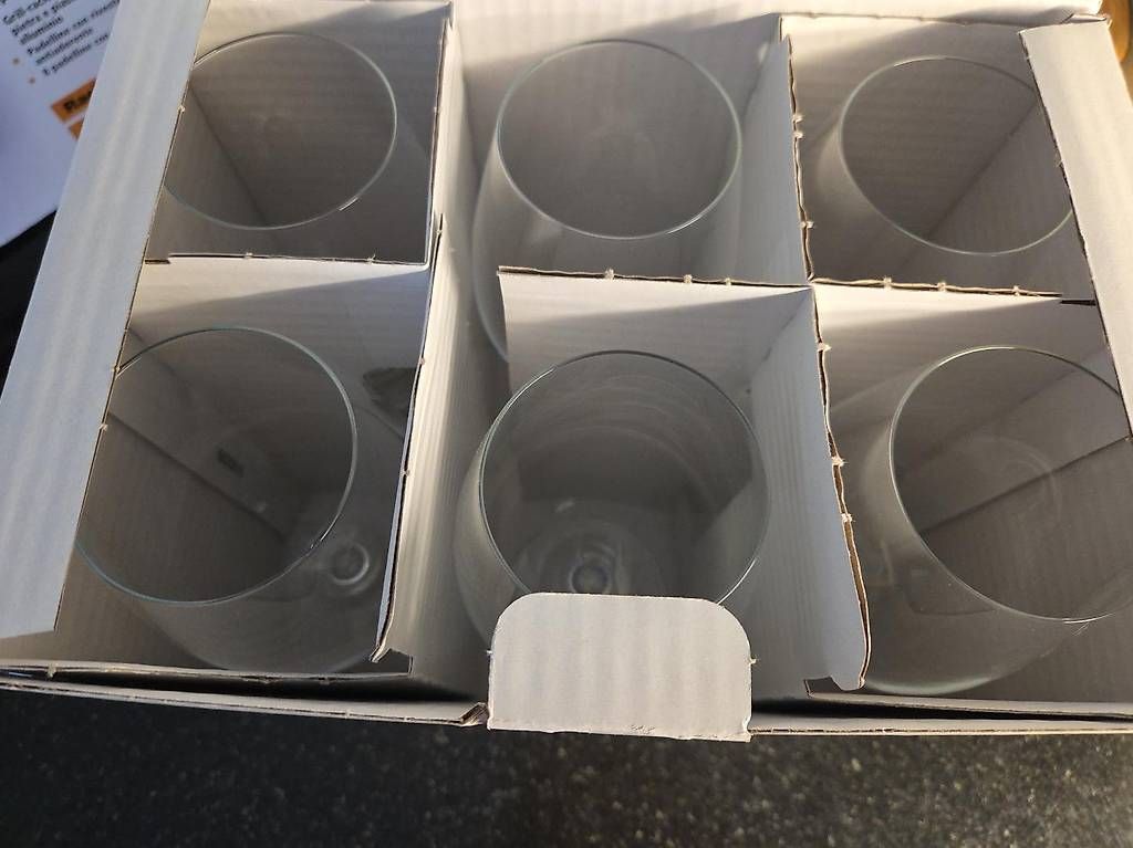 Bicchieri: Rotweingläser Kristallglas  – Nuovo e nell'imballaggio originale da Wallisellen venduto da led_dk26 1