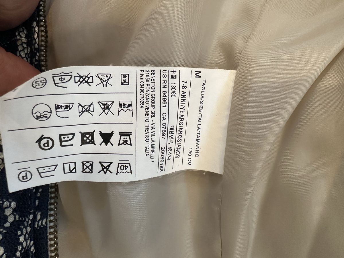 Benetton Vestes & Manteaux: Schöne Winterjacke von Benetton Grösse 122 – D'occasion à Mümliswil par whoismy 3