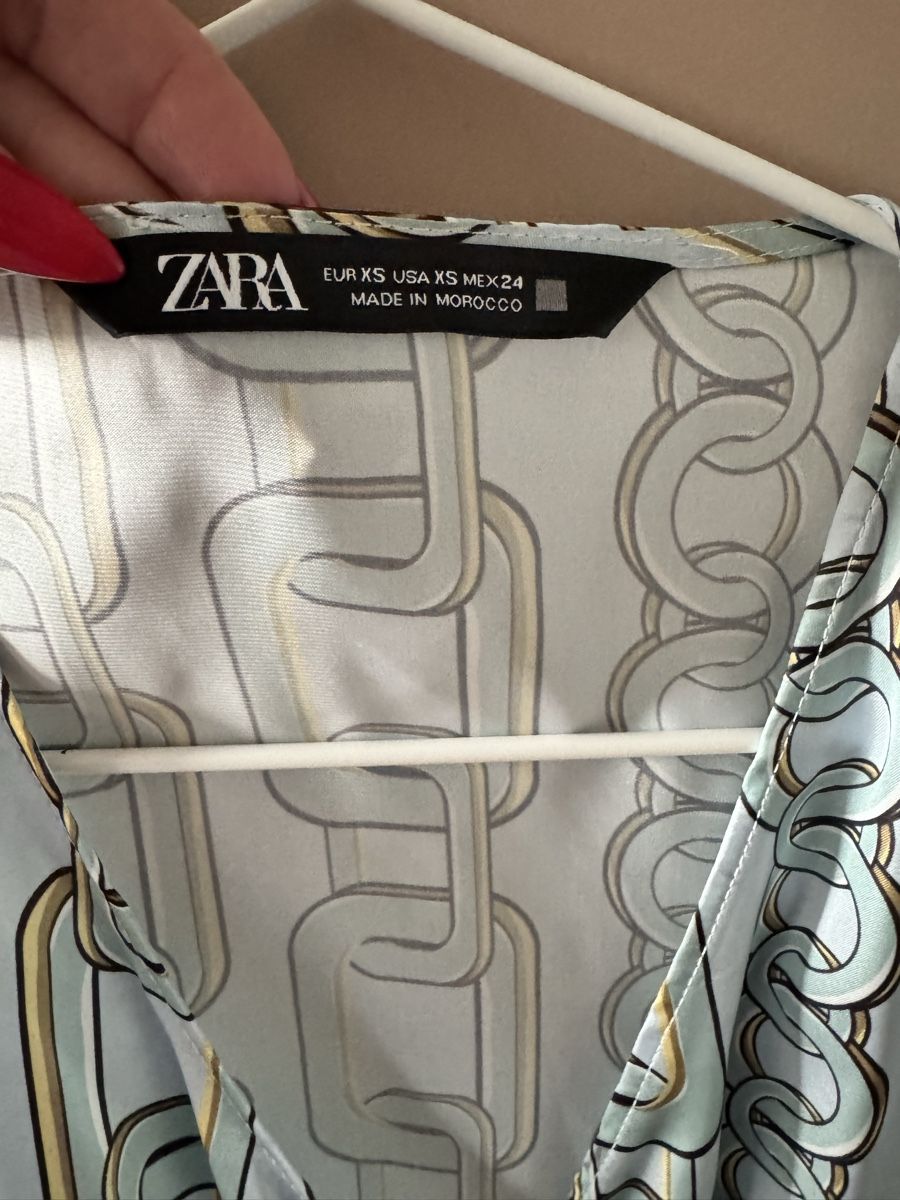Zara Camicette: Zara Bluse, Wickeloptik – Nuovo (secondo la descrizione) da Emmen venduto da t_a_n88x 4