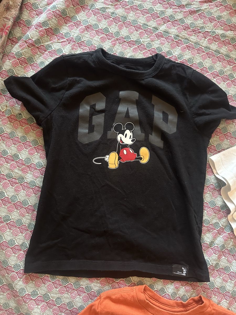 Gap Camicie, T-shirt & Polo: 4.T.Shirt Gap /mario 6-7 Jahre – Usato da Uster venduto da bek_v2ct