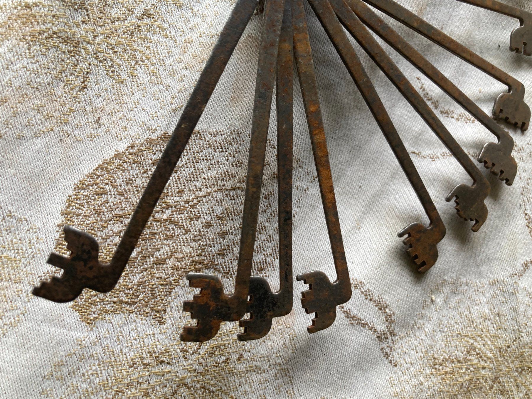 Tutti gli attrezzi: Alter Dietrich -Satz – Usato da Filzbach venduto da Sugi7 1