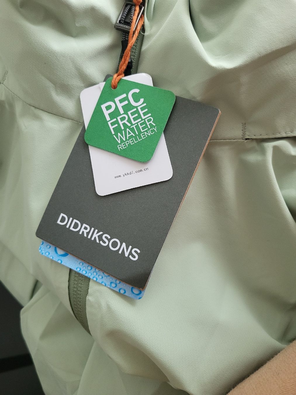 Didriksons Cappotti: Didriksons Parka – Nuovo (secondo la descrizione) da Sins venduto da are_j9cs 3