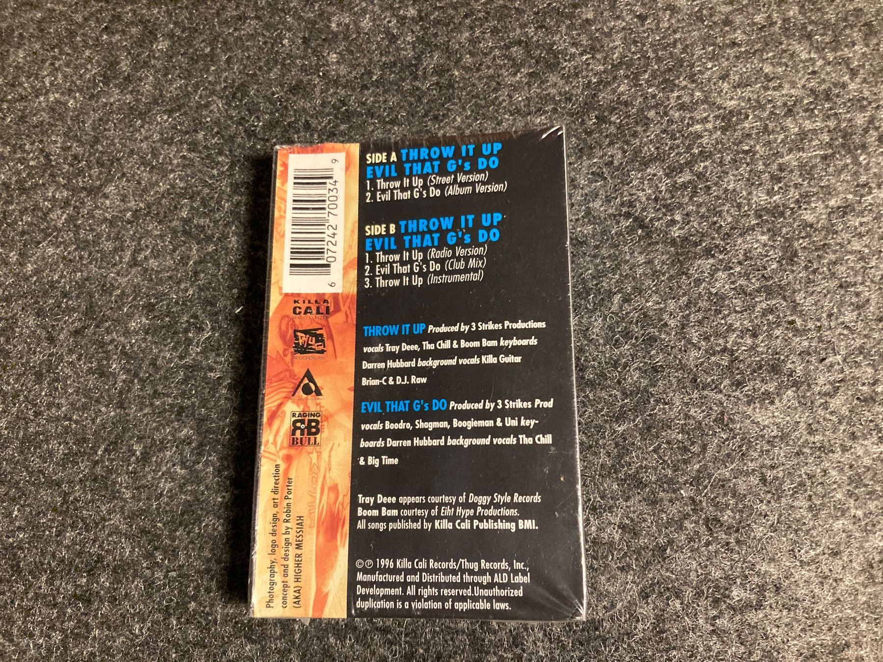 Musicassette: Killafornia Organization - Throw It Up (MC) – Nuovo e nell'imballaggio originale da Fribourg venduto da Karushi 2