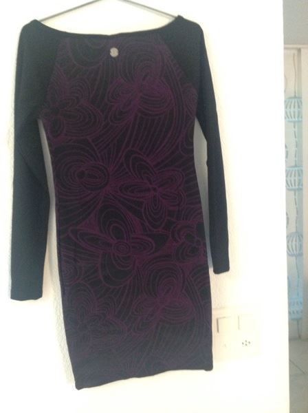 Robes: Kleid – Neuf (Voir description) à Niedergösgen par topol14 2
