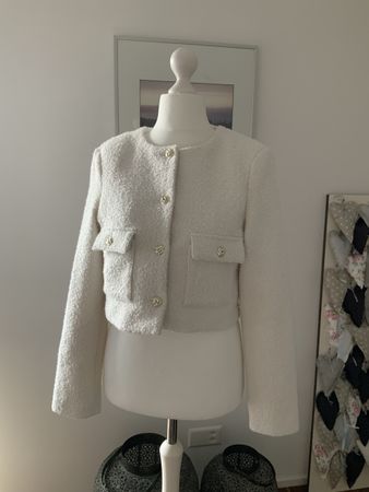 Kurze Jacke Amisu weiss Boucle Grösse 38 guter Zustand