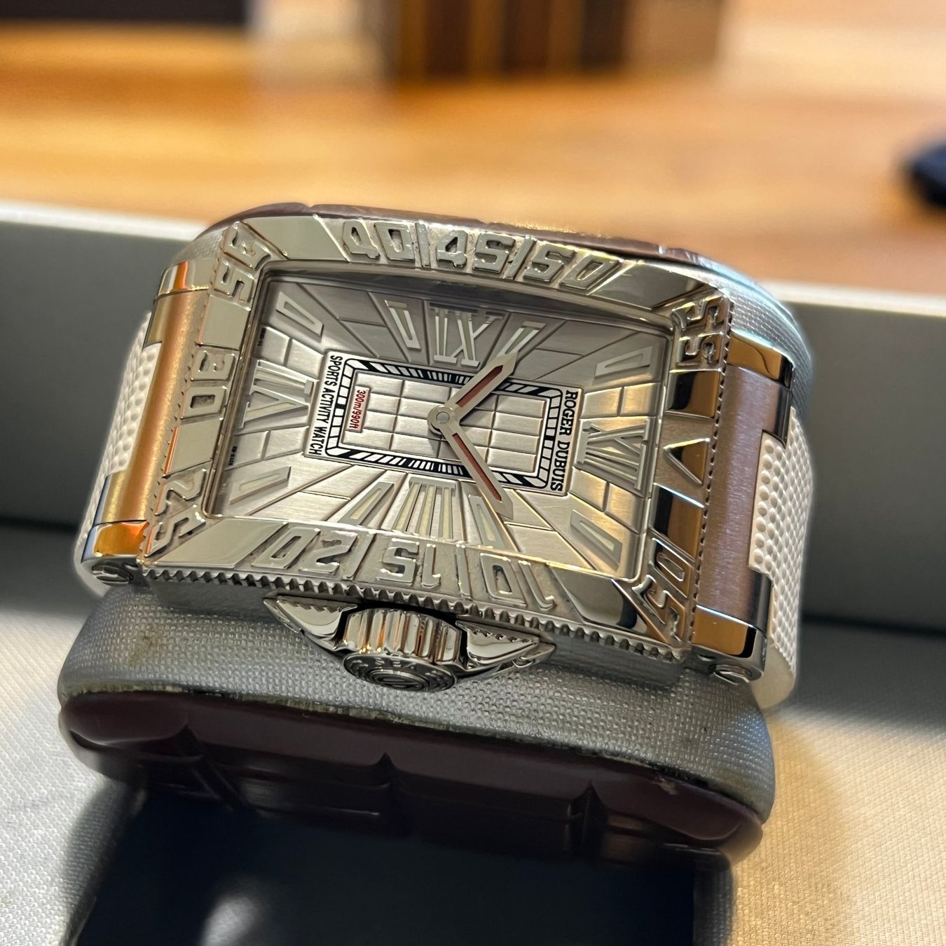 Orologi: Roger Dubuis Sea More Automatic Limited Edition MS34219.53 – Usato da Carouge GE venduto da Watchaser 6