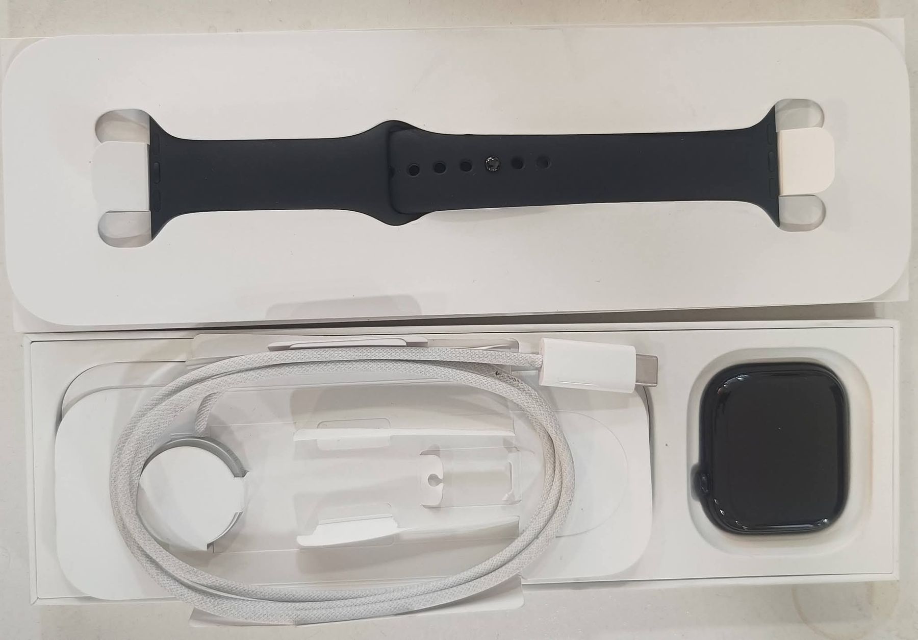 Apple Smartwatch: Apple watch Serie 11 – Nuovo (secondo la descrizione) da Basel venduto da bil_ql6x 1