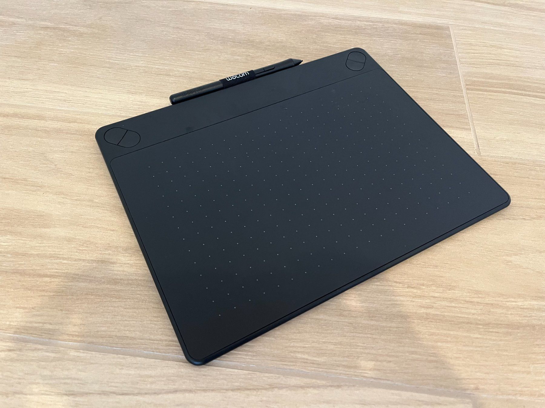 Wacom Tablettes PC: wacom INTUOS Grafiktablet – D'occasion à Frauenfeld par Hv 1