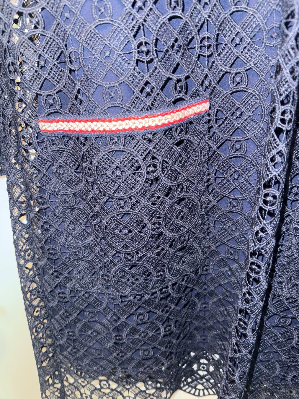 Sandro Vestiti: Robe Sandro 38, dentelle marine – Nuovo (secondo la descrizione) da Lausanne venduto da Fjas01 3