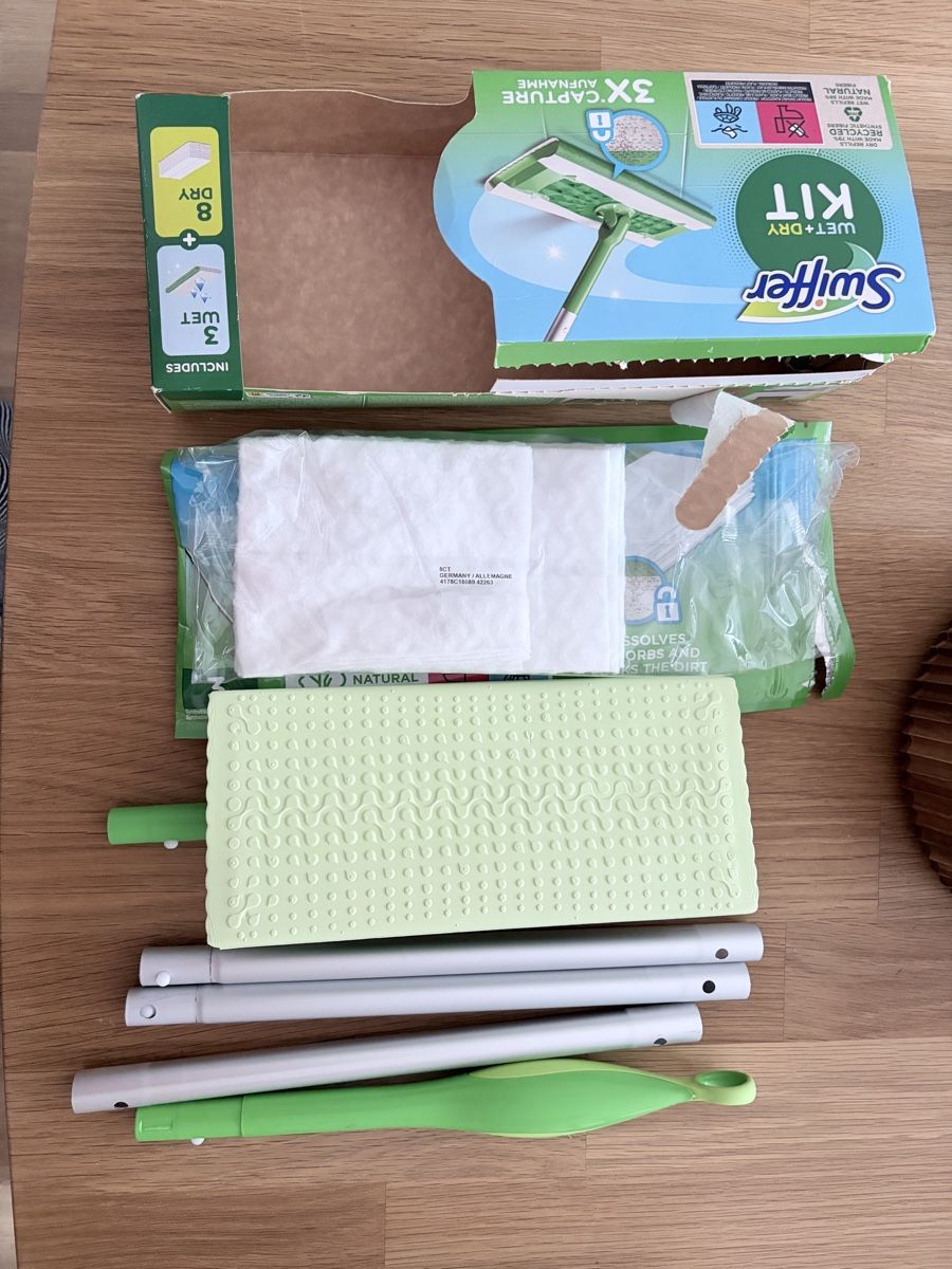 Swiffer Autres appareils de nettoyage: Kit Swiffer – Neuf (Voir description) à Montpreveyres par hae_zk6g