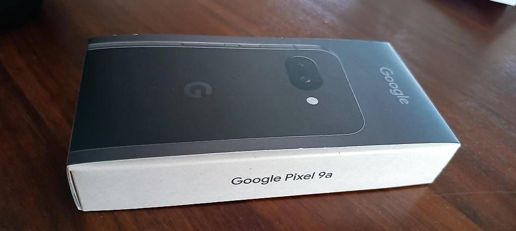Google Telefoni cellulari / Smartphones: Google Pixel 9a  unbenutzt / neuwertig – Nuovo (secondo la descrizione) da Neuenegg venduto da Schnapparth