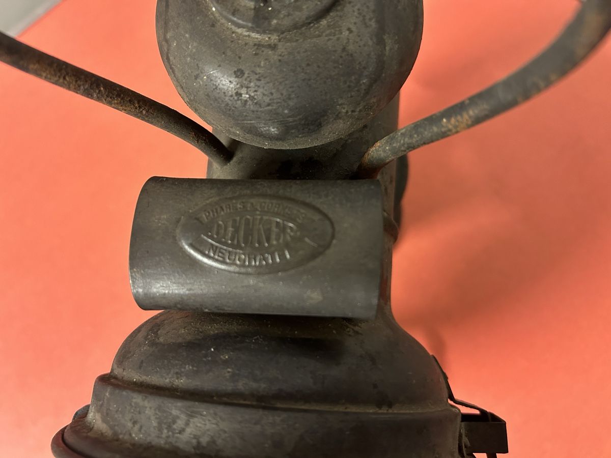 Lampade: Antike Lampe Decker Neuchâtel. – Usato da Lanzenhäusern venduto da vic63 4