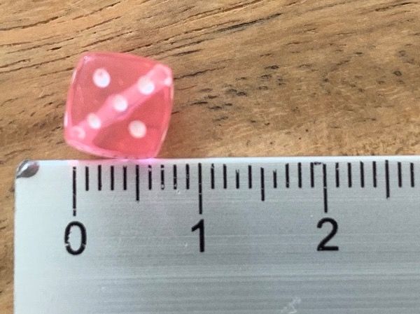 Perle (finte): Bastelperlen Würfel, ca 30 Stück, Neu – Nuovo e nell'imballaggio originale da Geneve venduto da vane267 1