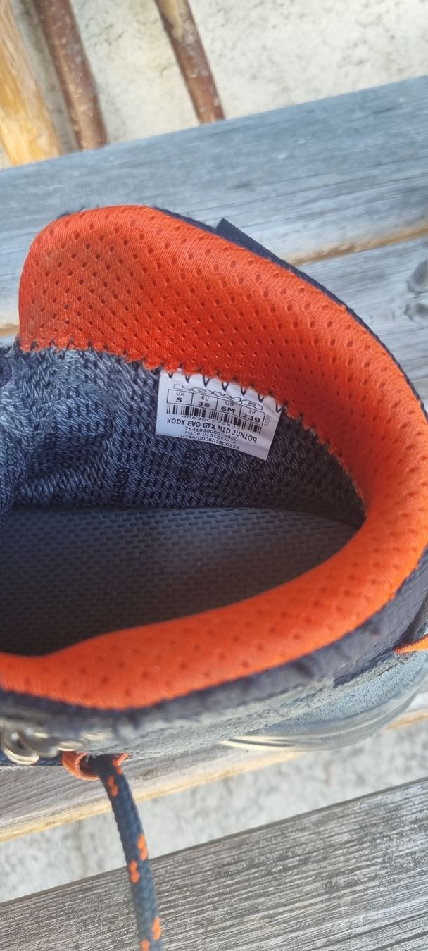 Chaussures hommes: Wanderschuhe  Lowa Gr.:38 – Neuf (Voir description) à Reichenbach i. K. par Uersu86 3