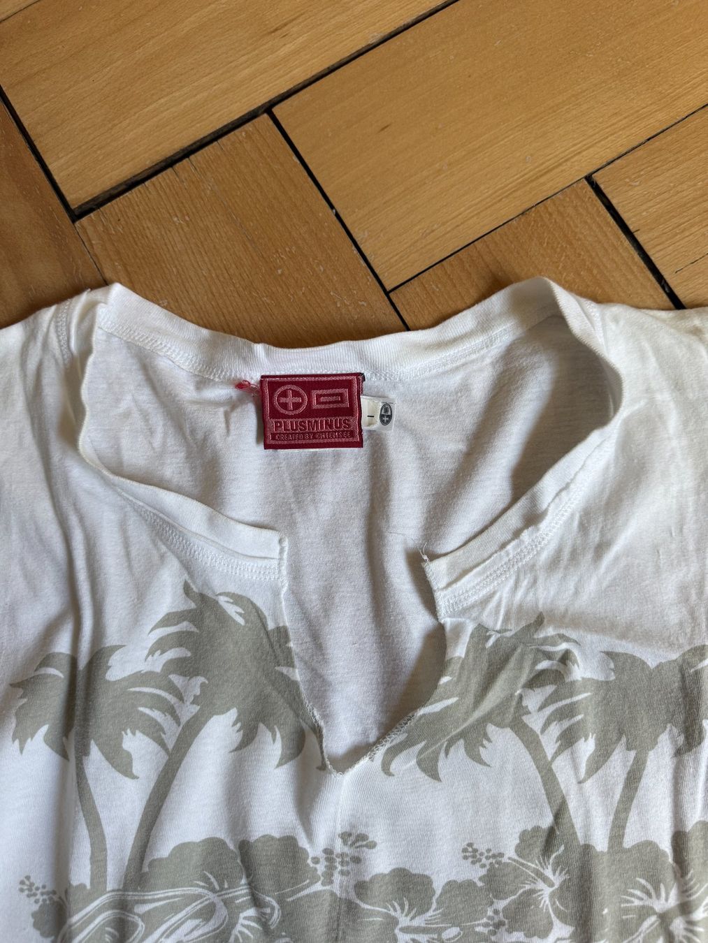 T-shirt: PLUSMINUS - T-Shirt weiss gemustert L – Usato da Zürich venduto da Diazaio 3