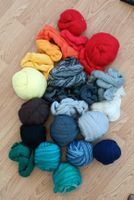 Diverse Farben an Filzwolle