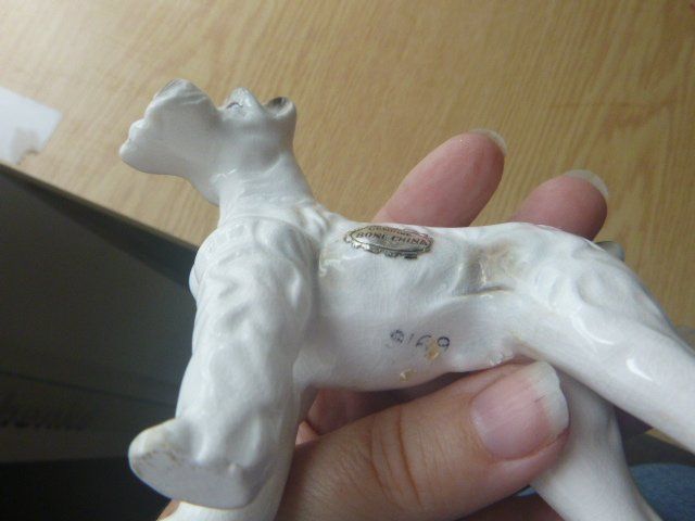 Statuette: Porzellan Schnauzer Figuren – Usato da Neu St. Johann venduto da Isputnik 2