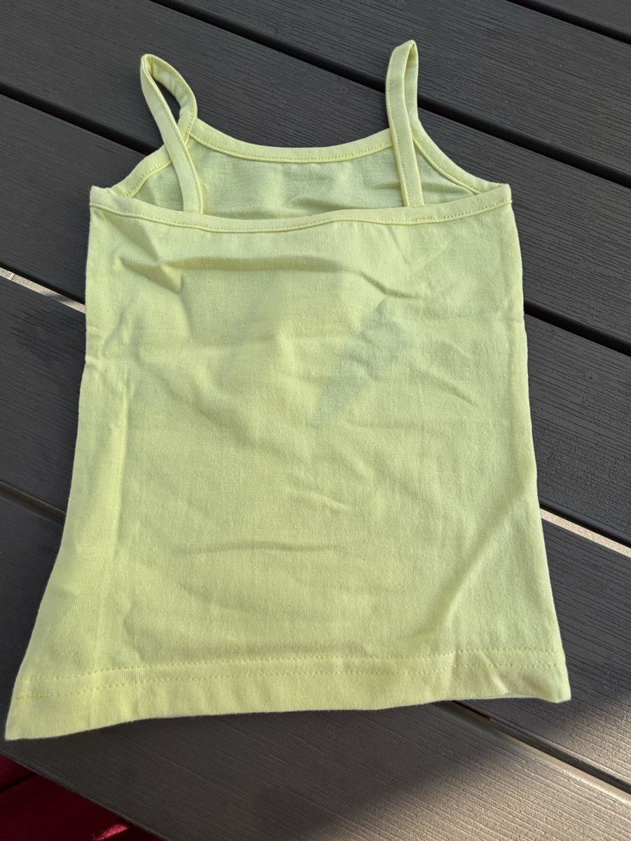 Blusen, T-Shirts & Tops: Träger Tshirt gelb Gr 98 – Neu (gemäss Beschreibung) aus Kesswil von Branca-01 2