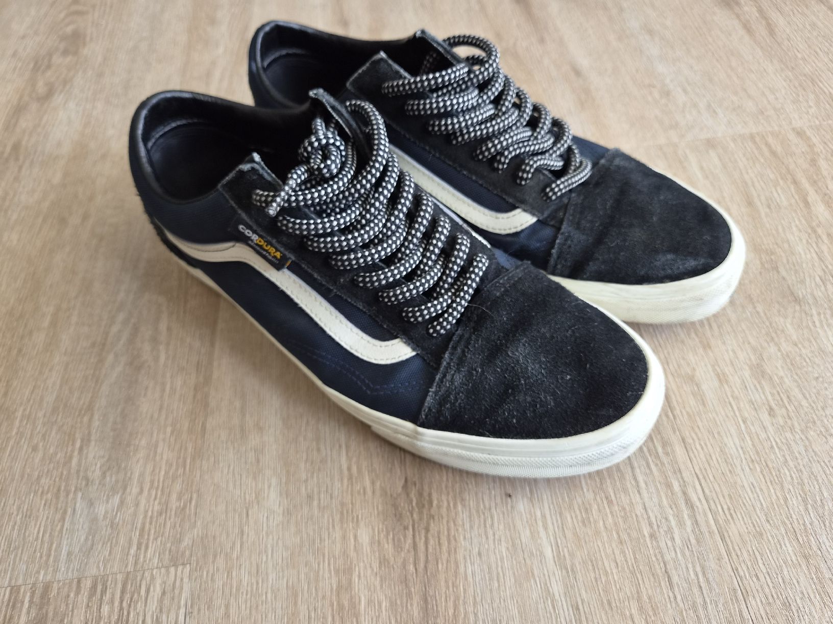 Vans Scarpe da uomo: Vans Cordura 44 – Usato da Tavannes venduto da set_kf2c