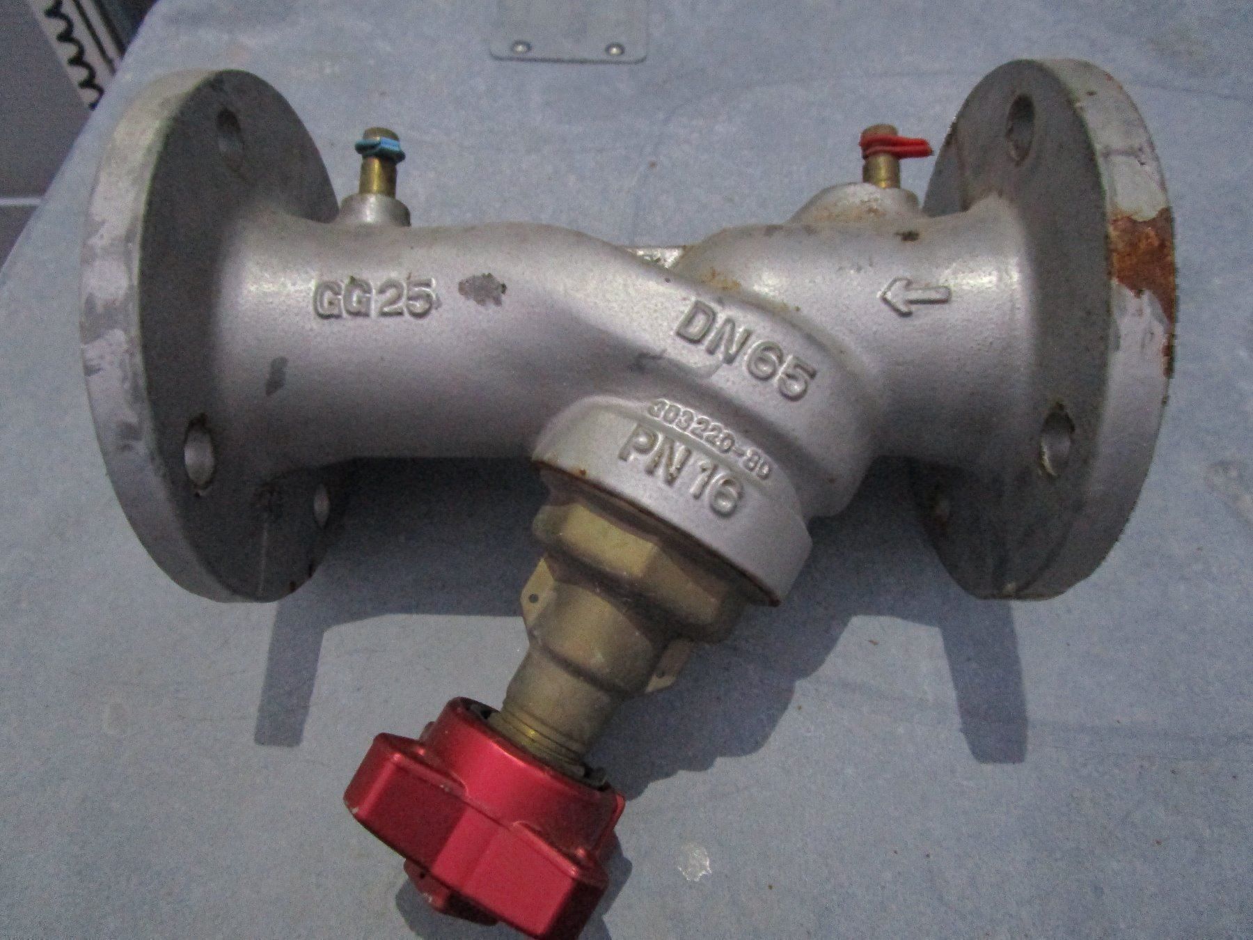 Tous les outils: Hahnen DN 65 – D'occasion à Kerns par avr75 3