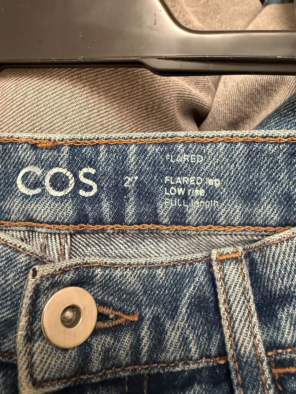 Cos Jeans: Jeans Cos Gr.27 defekt – Defekt aus Küsnacht ZH von nat_m97w 2