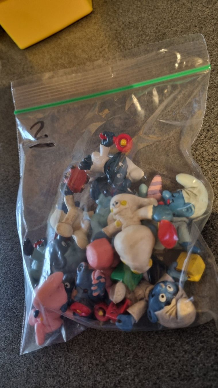 Schleich Spielzeuge: 9 bébés stroupfs  ont été lavés – Gebraucht aus La Chaux-de-Fonds von mikilo1 1