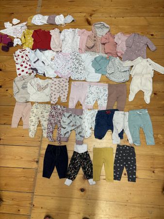 Kleiderpaket Baby Mädels, Grösse 50/56-62
