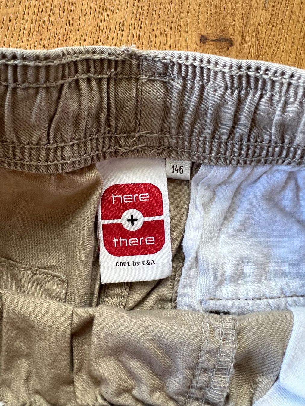 Pantaloni: Shorts 146 C&A – Usato da Lengnau BE venduto da Rubin27 1