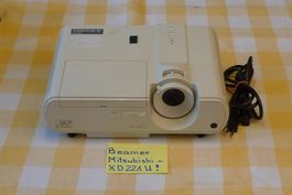Beamer Mitsubishi-XD221U