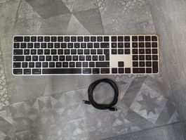 Apple Magic Keyboard mit Touch ID und Ziffernblock CH-Layout