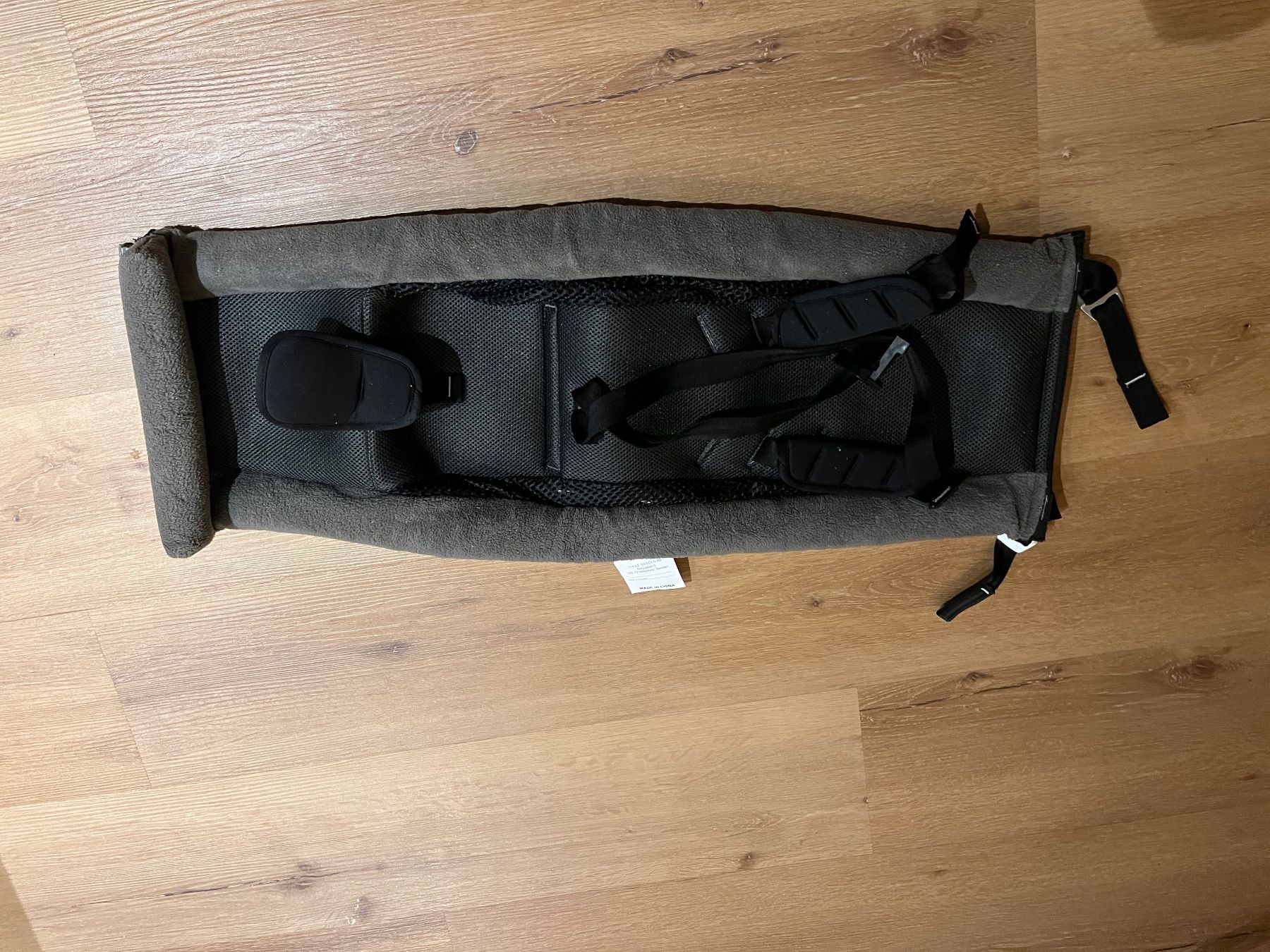 Thule Poussette: Thule Chariot Infant Sling – D'occasion à Lalden par andi12347