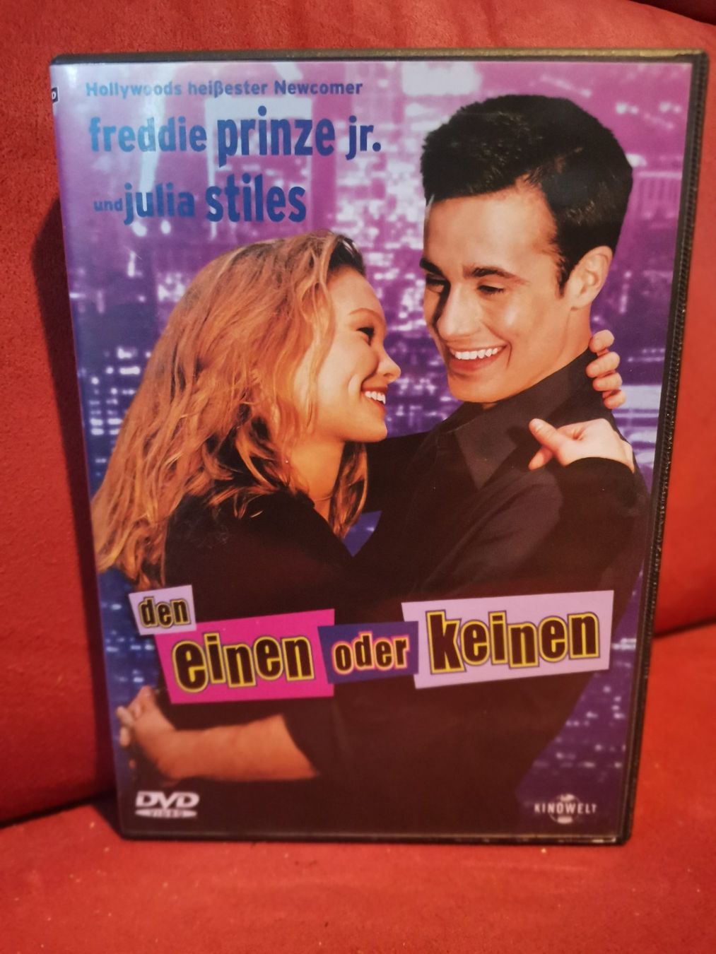 Tutti i DVDs: Den einen oder keinen (DVD mit Julia Stiles) – Usato da Zofingen venduto da noise123