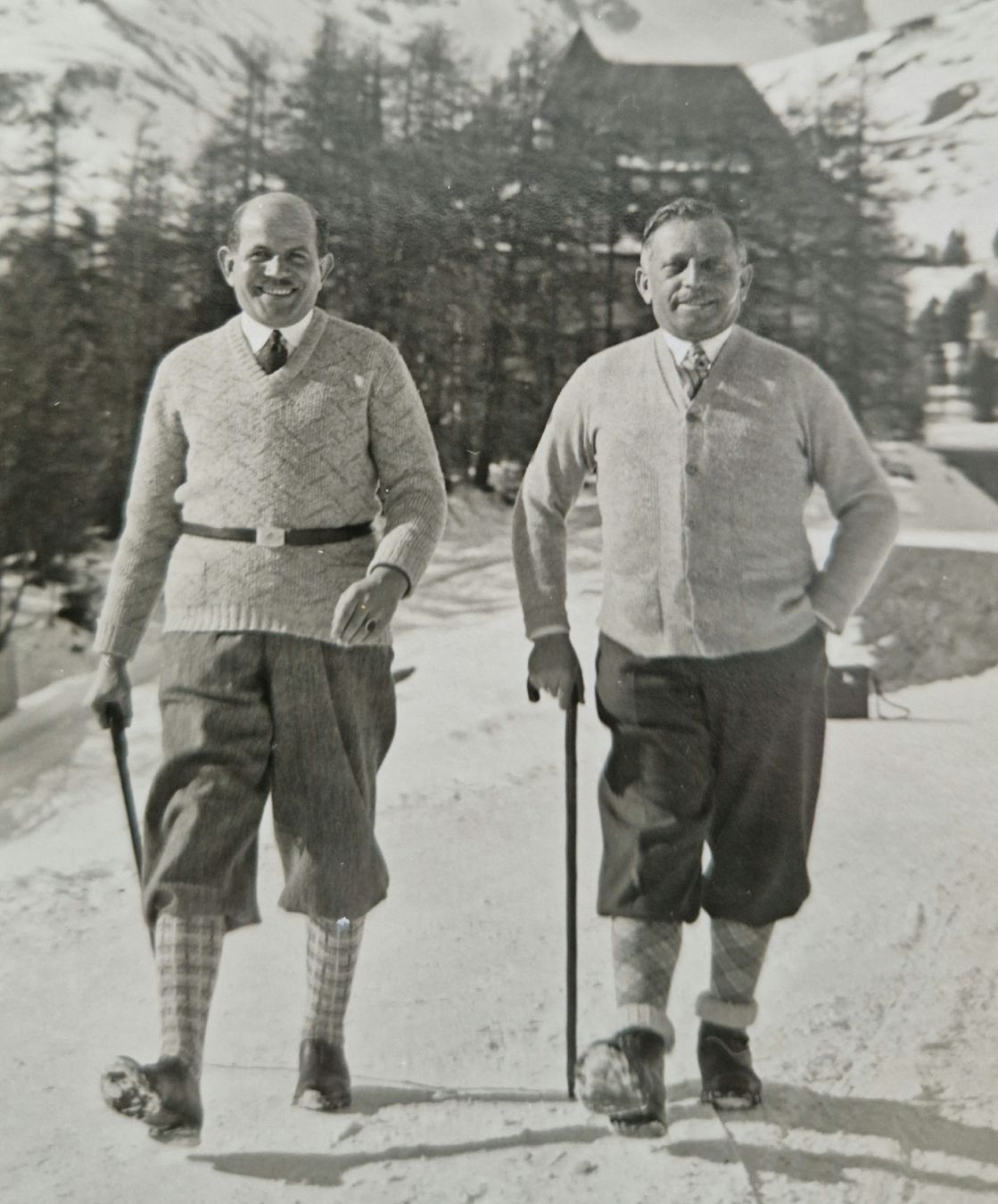 Cartoline postali: Zwei Männer in St. Moritz, Winter 1932 – Usato da Ebikon venduto da Donar50 4