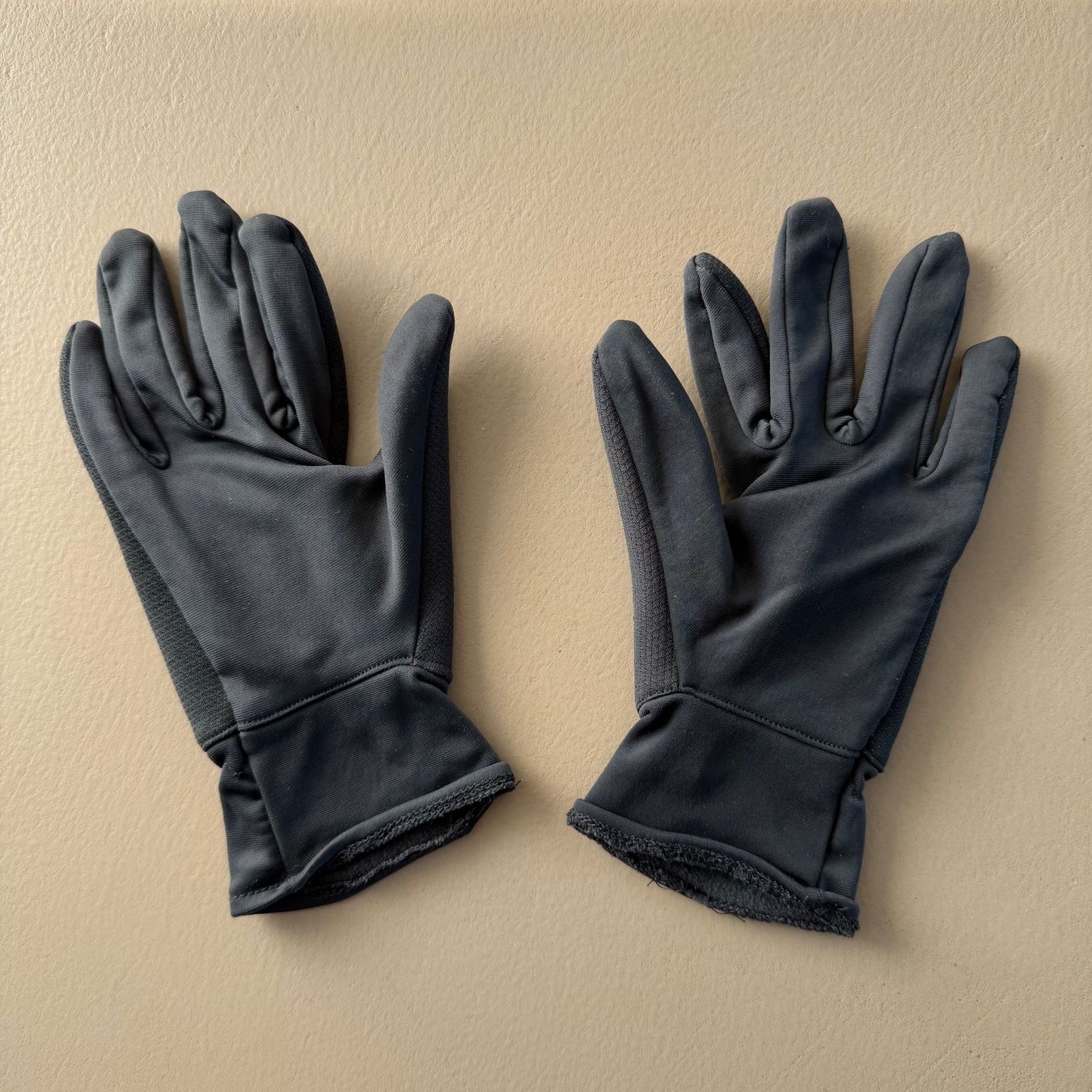 Handschuhe & Handstulpen: CRANE Handschuhe 🩶 – Gebraucht aus zürich von vintage12 1