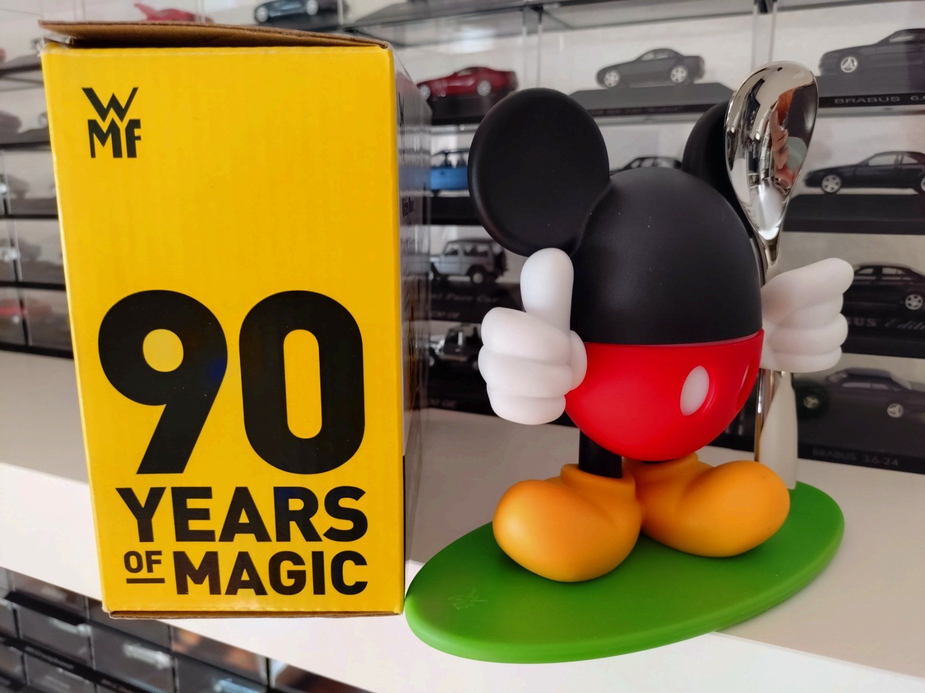 WMF Altre Stoviglie: WMF - Eierbecher + Löffel - MICKEY MOUSE Limited Edition – Nuovo e nell'imballaggio originale da Viganello venduto da CARLiteratur