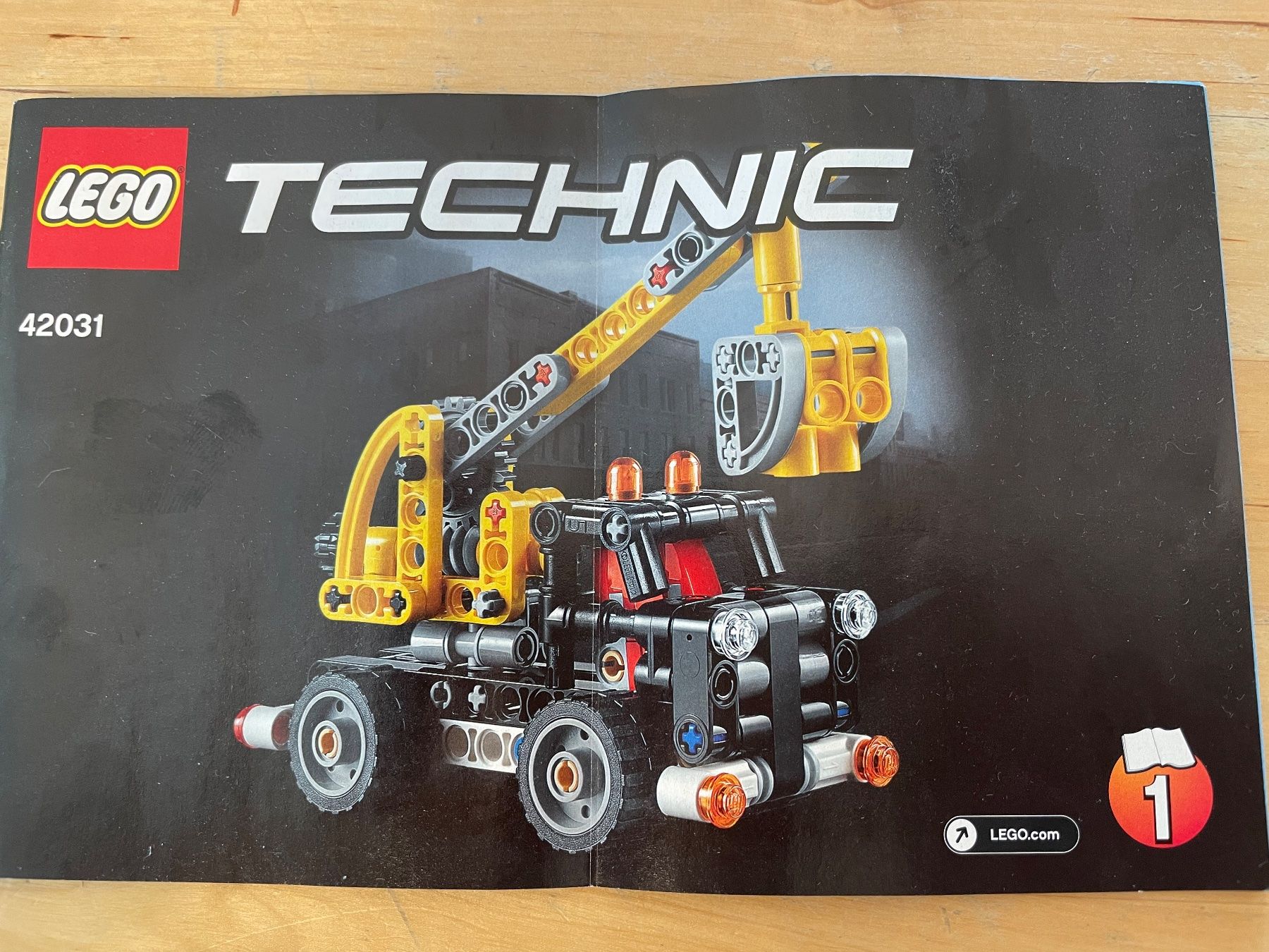 Lego Baukästen: Lego Technic 42031 Hubarbeitsbühne – Gebraucht aus Gossau SG von chatemt0 1
