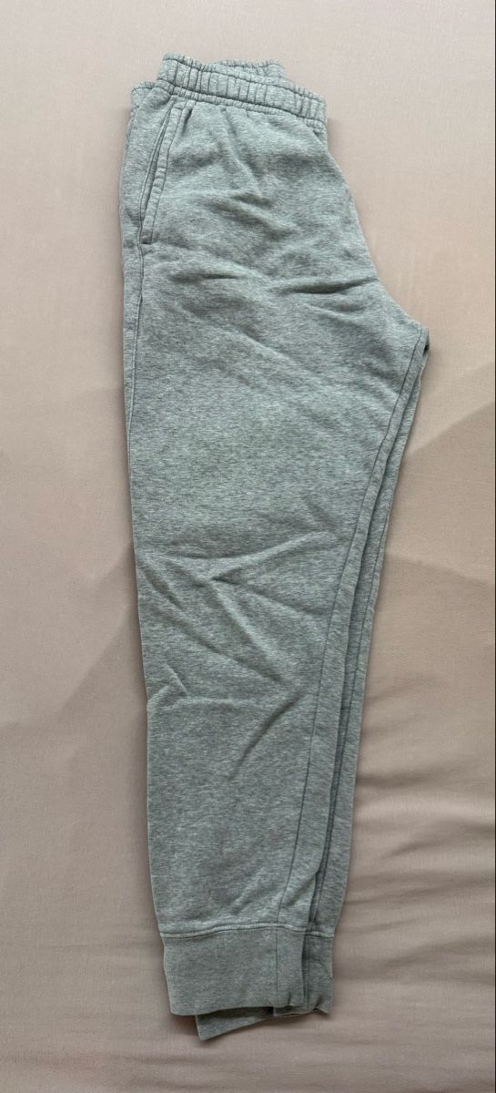 Nike Hosen: Jogging Nike gris taille M bon état – Gebraucht aus Granges VS von coraliegrd5 4