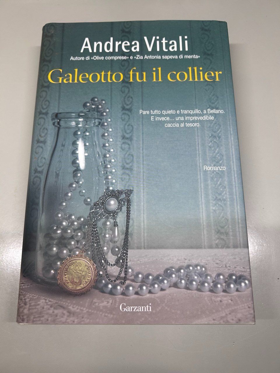 Libri: Libro - Galeotto fu il collier - Andrea Vitali – Usato da Giubiasco venduto da LorisVale