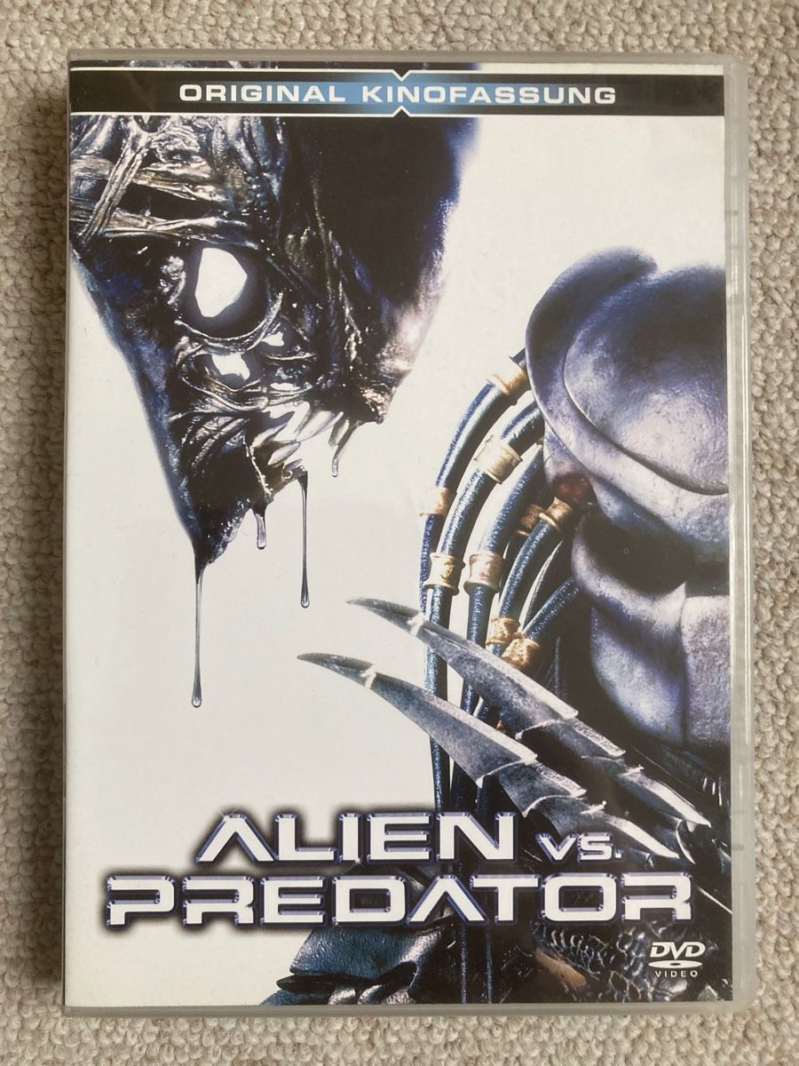 Tutti i DVDs: Alien vs. Predator DVD - Original Kinofassung! Top! – Usato da Schübelbach venduto da Mo-99