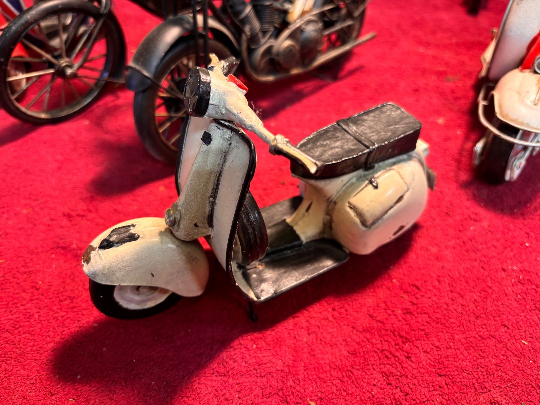 Kit di modellismo & Modellini statici: Lot Motorräder Metall 9Stk – Usato da Hindelbank venduto da brm_72zv 2