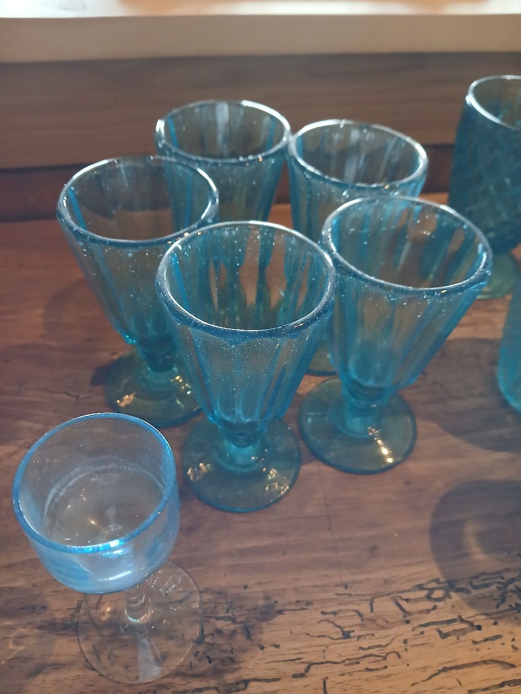 Bicchieri: Blaue Jugendstil Gläser  – Usato da Hagenbuch ZH venduto da bromaer 2
