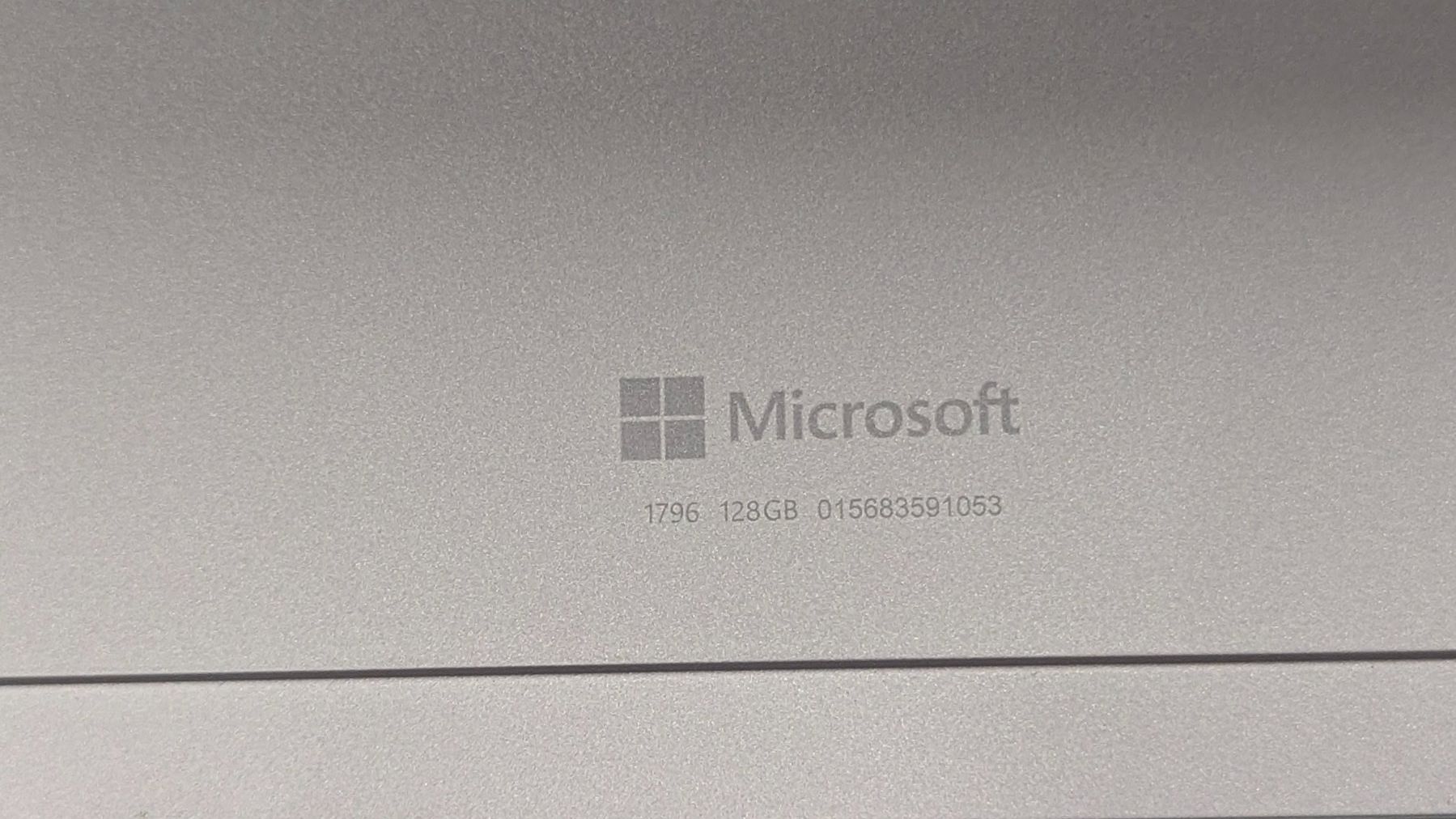 Microsoft Tablet PC: Microsoft Surface Pro 6 "Back to School" Windows 11 Pro 26H2 – Gebraucht aus Schaffhausen von thyron 5