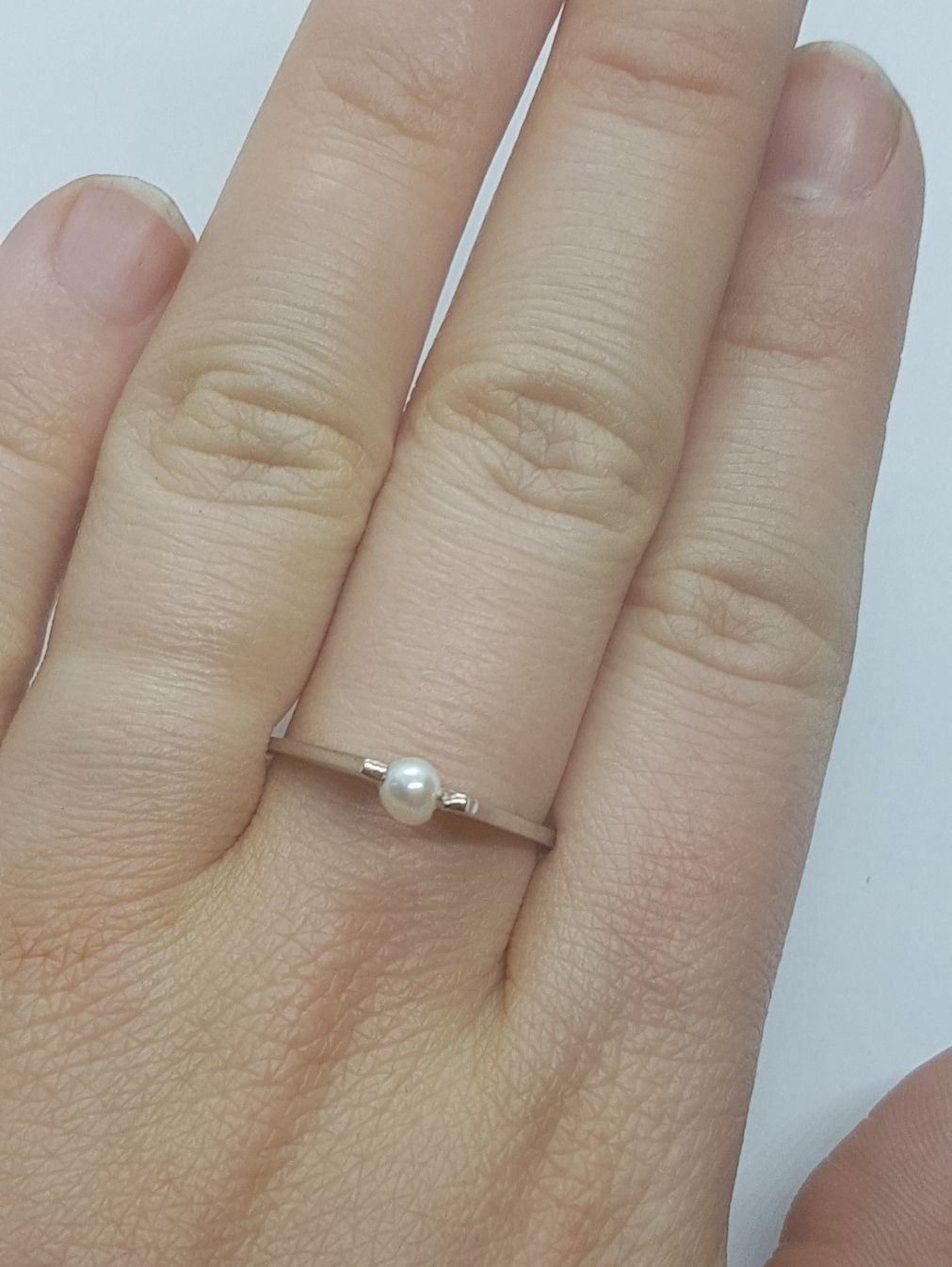Anelli: Weissgold Perlenring 18 Karat Gold 750 – Nuovo (secondo la descrizione) da Unterägeri venduto da Altgoldschmuck