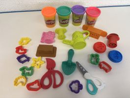 Titel: Play-Doh Knete mit viel Zubehör und Förmchen